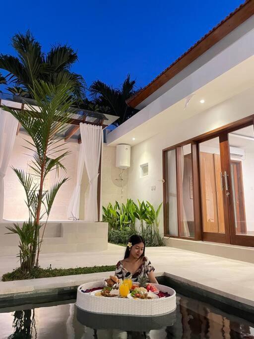 Villa Akmali Umalas 2Br With Private Pool & Jacuzzi Canggu Exterior foto